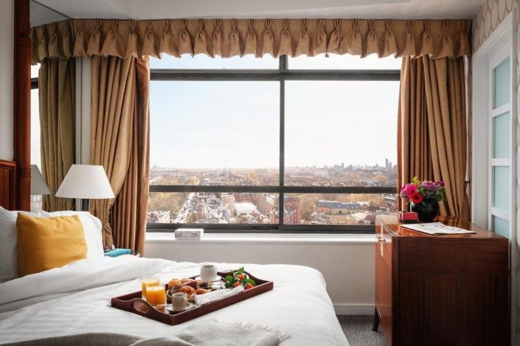 โรงแรมมิลเลนเนียม ลอนดอน ไนท์บริดจ์ (Millennium Hotel London Knightsbridge)0