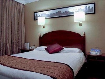 Crowne Plaza Manchester Airport (I)2