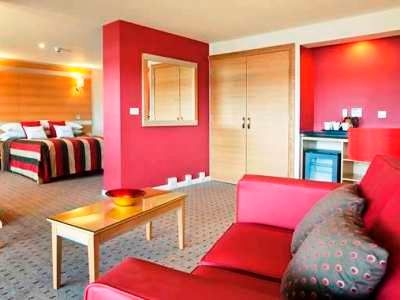 โรงแรมดับเบิลทรี บาย ฮิลตัน มิลตัน คีนส์ (DoubleTree by Hilton Hotel Milton Keynes)3