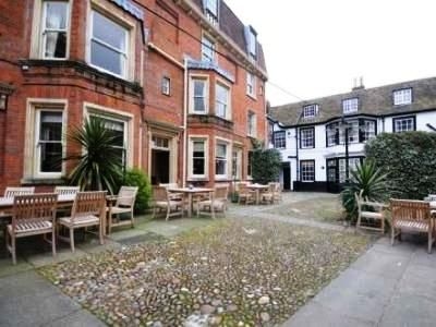 Rutland Arms0