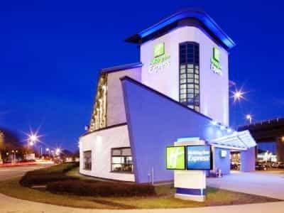 Holiday Inn Express Glasgow Airport Holiday Inn Express Glasgow Airport