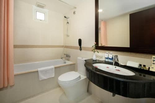 Zephyr Suite with City View