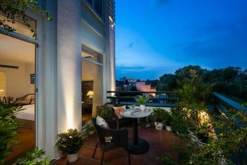 Zephyr Suite Balcony with City View