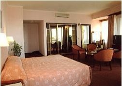 Palace Saigon2