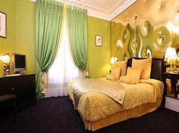 โฮเทล แอนด์ สปา เดอ ลาตูร์ โมบูร์ก (Hotel & Spa de Latour Maubourg)1