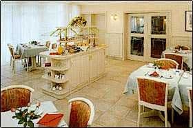 MESSEHOTEL-MEDICI MESSEHOTEL-MEDICI