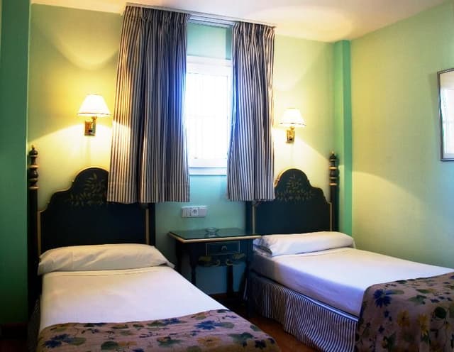 APARTMENT CAPACITY 4 TWO BEDROOMS
