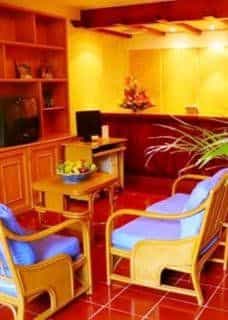 Suites Colonial