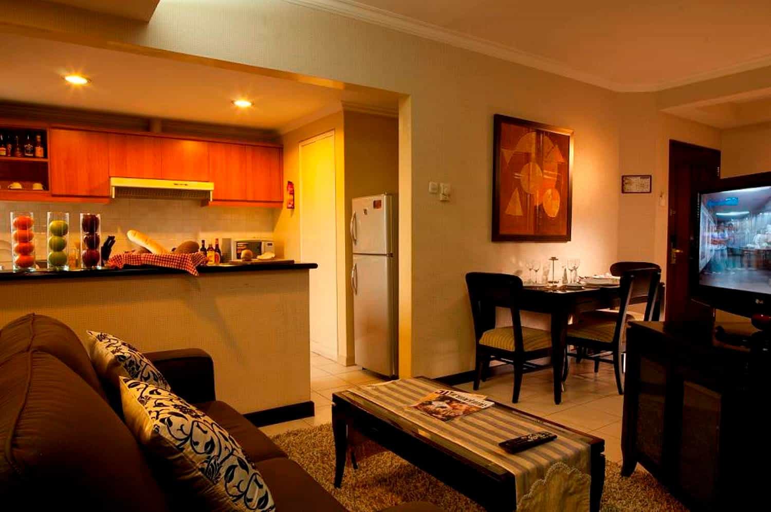 GRAND TROPIC SUITES HOTEL GRAND TROPIC SUITES HOTEL