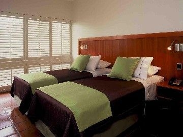 THE HOTEL CAIRNS4
