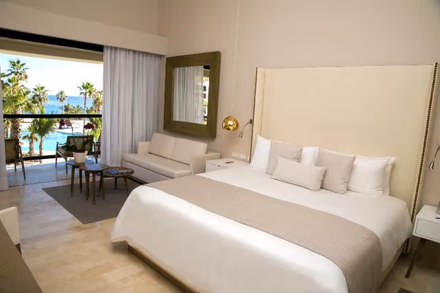 JUNIOR SUITE OCEAN VIEW