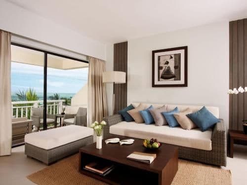 Cape Suite