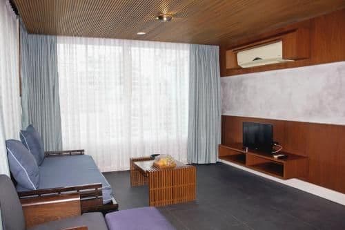 Sunrise Suite