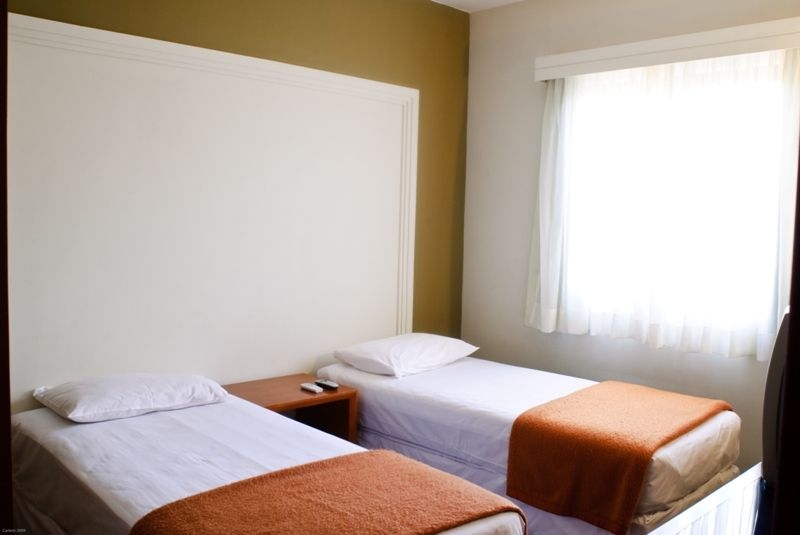 NOBILE LAKESIDE CONVENTION AND RESORT3