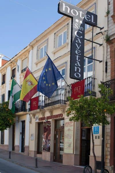 SAN CAYETANO SAN CAYETANO