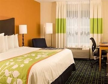 Fairfield Inn and Suites Orlando Lake Buena Vista4
