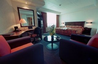 Doubletree By Hilton Mexico City Airport Area3
