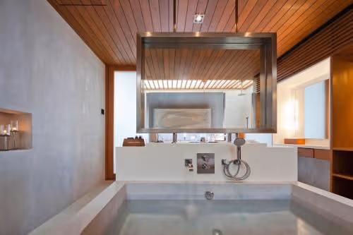 Suite with Private Pool - Beach Front