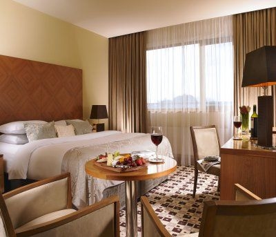 The Connacht Hotel1