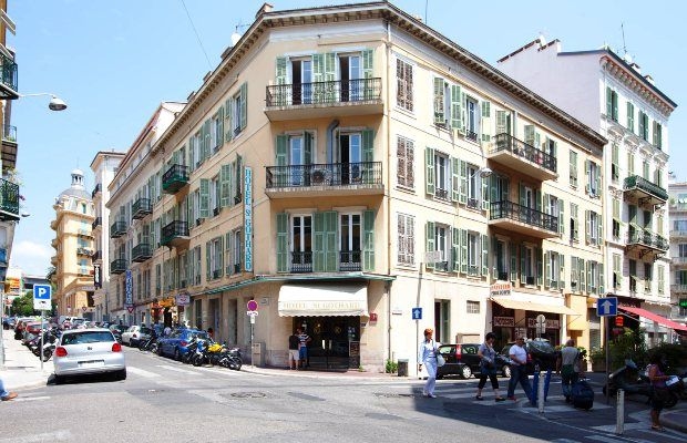 Hotel Saint Gothard0