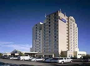 Comfort Hotel Toronto Airport North0