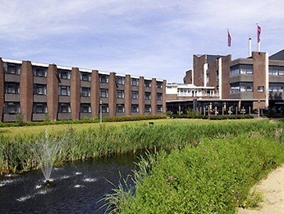 Mercure Hotel Amsterdam West0
