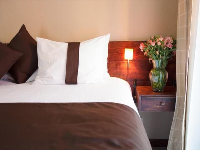 DOUBLE TWO DOUBLE BEDS