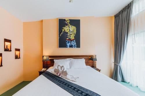 Deluxe King Room with Pool View