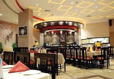 Grandeur Hotel4