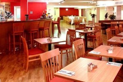 Holiday Inn Express Limehouse1