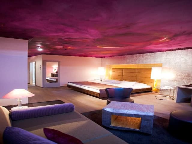 JUNIOR SUITE STANDARD