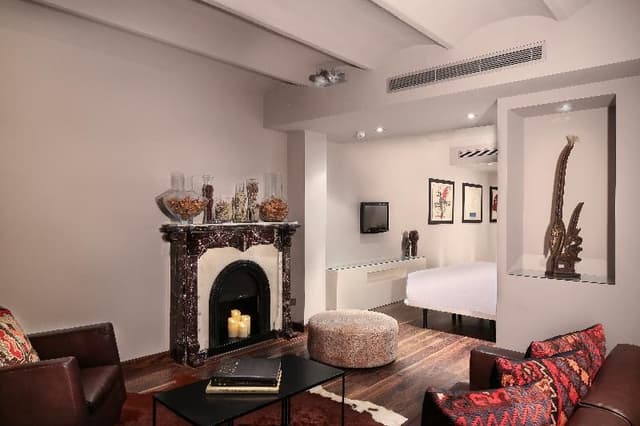 APARTMENT CAPACITY 4