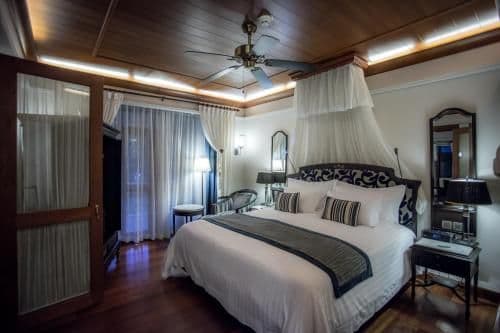 Deluxe Suite Club