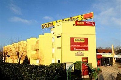 Balladins St Ouen Hotel0
