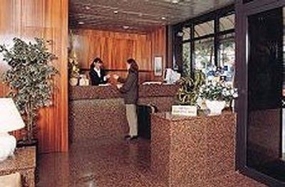 Catalonia Castellnou Hotel1