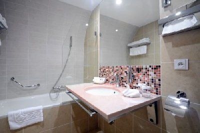 Clement Hotel2