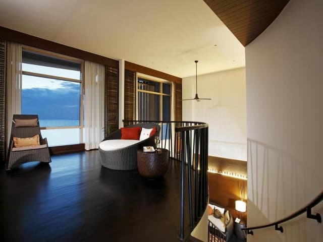 SUITE CLUB