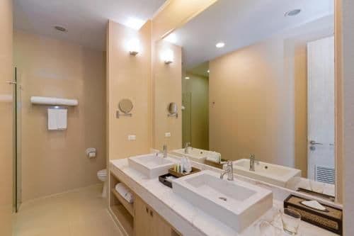 4 Bedroom Pool Villa with Kitchen