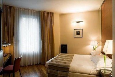 สตาร์โฮเต็ล แอนเดอร์สัน (Starhotels Anderson)3