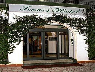 Tennis Hotel0