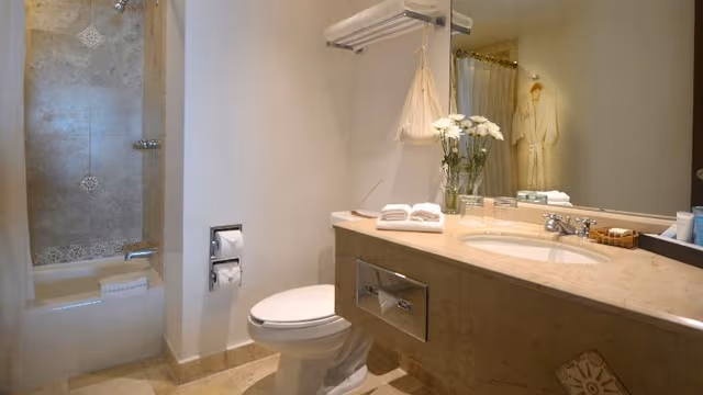 DOUBLE LUXURY SEA VIEW