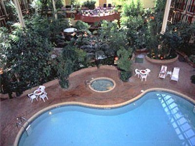 Lethbridge Lodge Hotel1