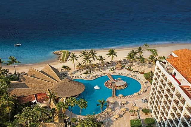 SUITE BAY VIEW