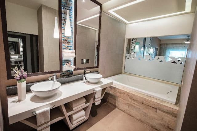 SUITE OCEAN FRONT