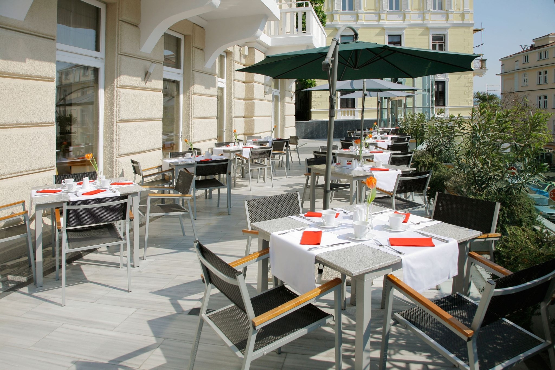 Hotel Astoria by OHM Group1