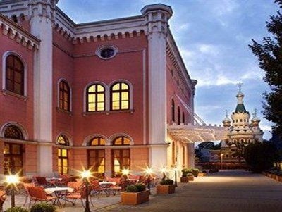 Imperial Riding School Renaissance Vienna Hotel0