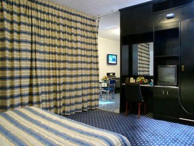 Ambassador Hotel Dubai4