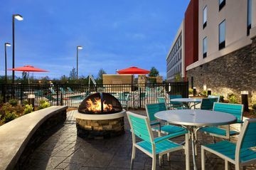 Hampton Inn and Suites Huntsville/Research Park Area4