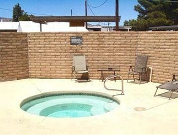 Rodeway Inn And Suites Sierra2