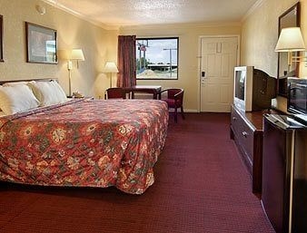 Days Inn N Little Rock East3